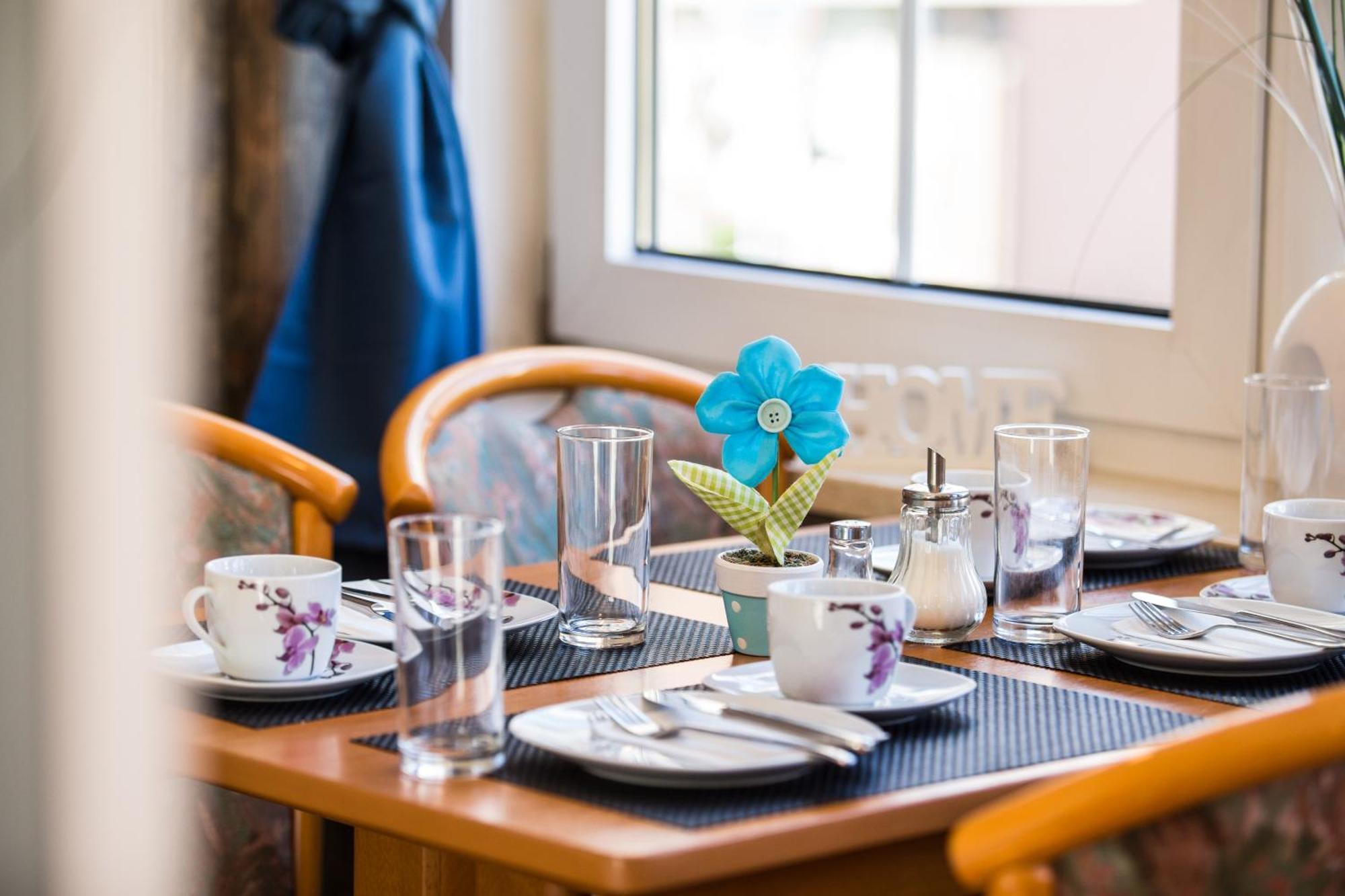 Hostel & Hotel Браунлаге Екстериор снимка